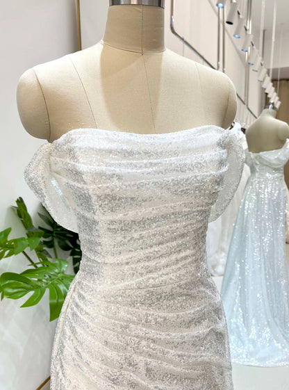 Einfaches Meerjungfrau Trägerloses Bodenlanges Ärmelloses Pailletten-Ballkleid P1166