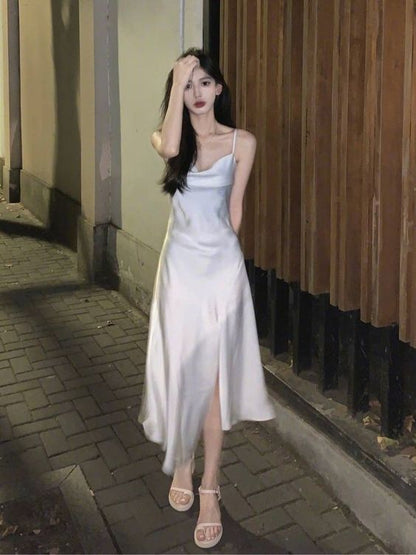 Spaghetti-Träger Elfenbein Satin Meerjungfrauen-Abschlussballkleider Seitenschlitz Abschlussballkleid P1170