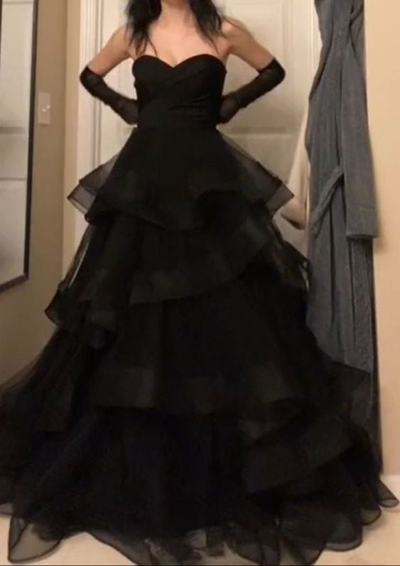 Vintage Black V Neck Tulle Layered Long Birthday Prom Dress Party Gown SP505 main image 0