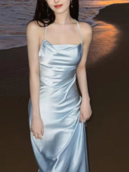 Bescheidenes A-Linien Trägerloses Himmelblaues Rückenfreies Ballkleid P1436