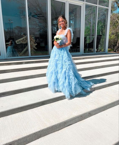 Himmelblaues, langes Ballkleid im neuen Stil, flauschiges, ärmelloses Partykleid P1593