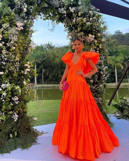 Sexyes A-Linien Ballkleid mit V-Ausschnitt in Orange, lange Partykleider P1611
