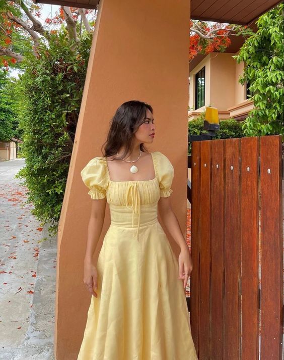 Light Yellow A-line Prom Dress with Puff Sleeves P1673