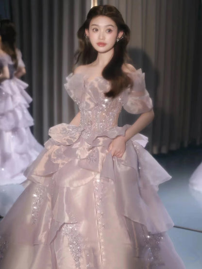 Feenhaftes A-Linien-Abendkleid mit Carmen-Ausschnitt in Lila P2045