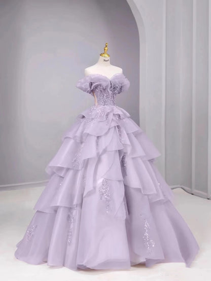 Feenhaftes A-Linien-Abendkleid mit Carmen-Ausschnitt in Lila P2045