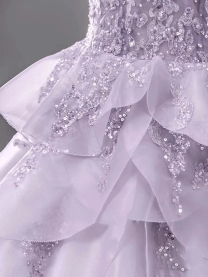 Feenhaftes A-Linien-Abendkleid mit Carmen-Ausschnitt in Lila P2045