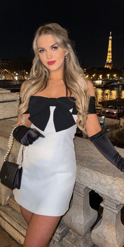 ein weißes Satin-Off-Shoulder-Heimkehrkleid für den 18. Geburtstag P2175