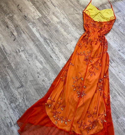 Wunderschönes orangefarbenes Chiffon-Ballkleid in A-Linie mit Spaghettiträgern und Perlen P2317
