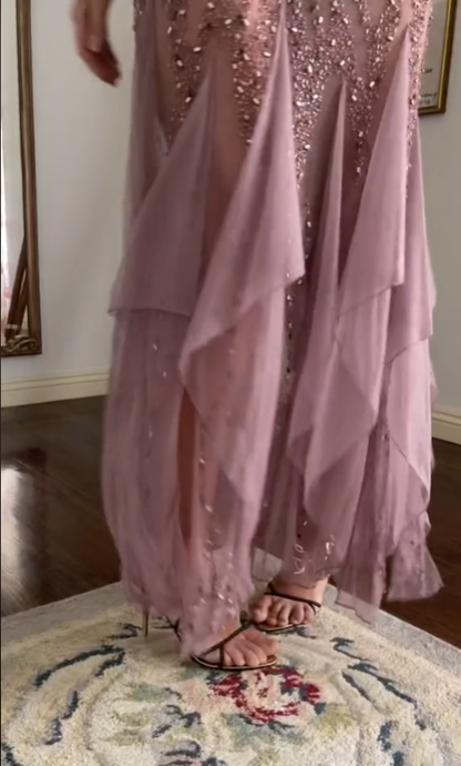 Bescheidenes Meerjungfrauen-Kleid mit V-Ausschnitt aus rosa Chiffon und Rüschen, langes Partykleid, Ballkleider P2336