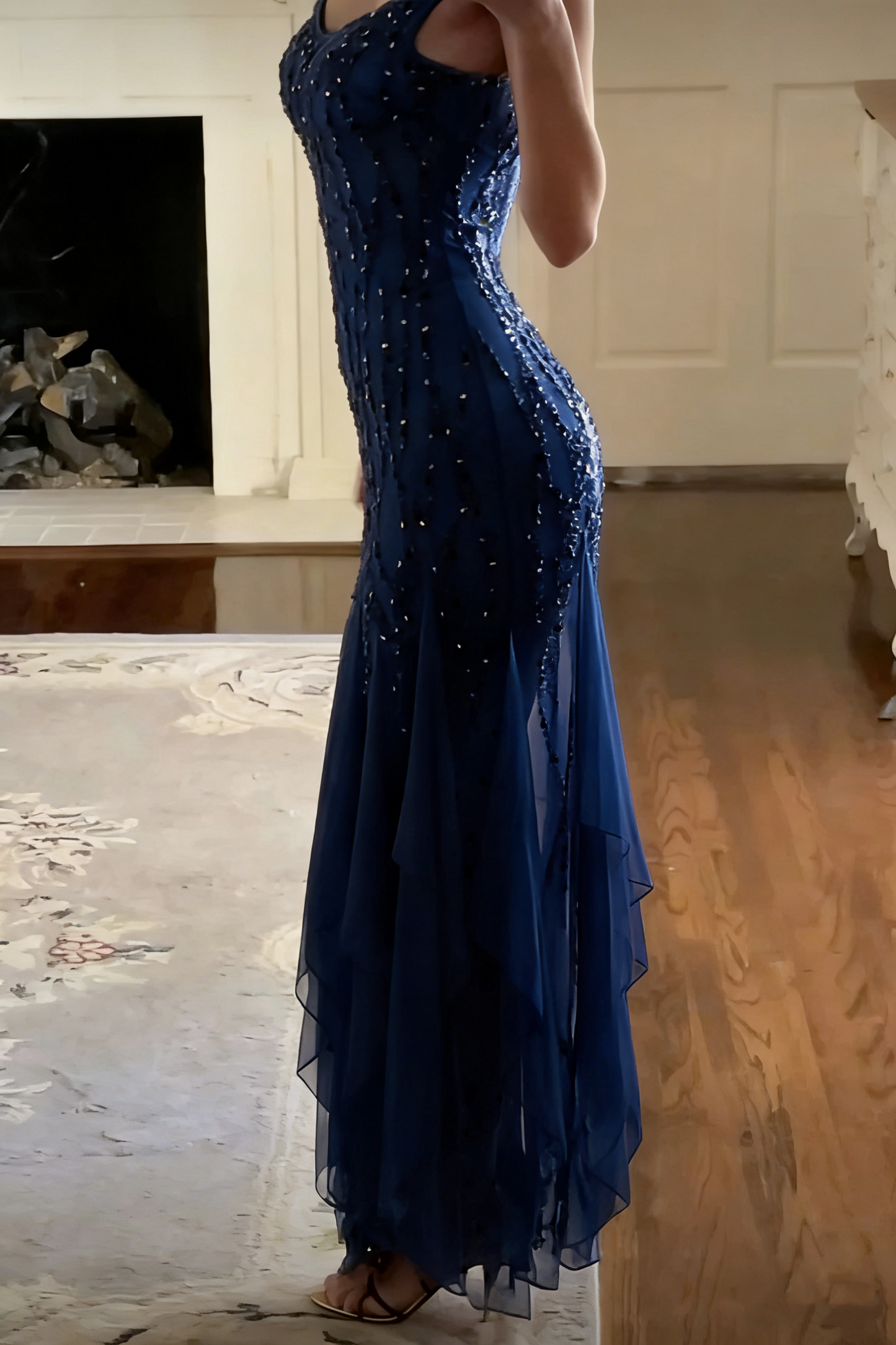 Bescheidenes Meerjungfrauen-Kleid mit V-Ausschnitt aus rosa Chiffon und Rüschen, langes Partykleid, Ballkleider P2336