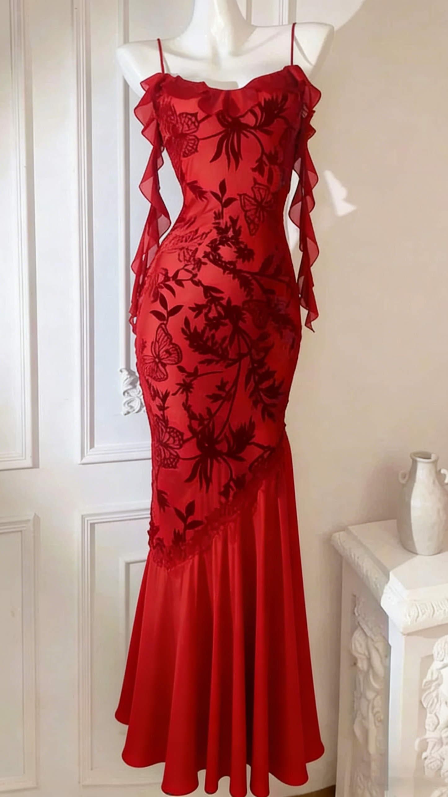 Chic Sheath Spaghetti Straps Black Evening Dress Long Prom Dresses P2359