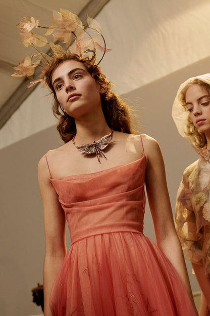 Wunderschönes A-Linien-Abendkleid in Orange mit Spaghettiträgern, bodenlang aus Tüll für den Abschlussball P2378