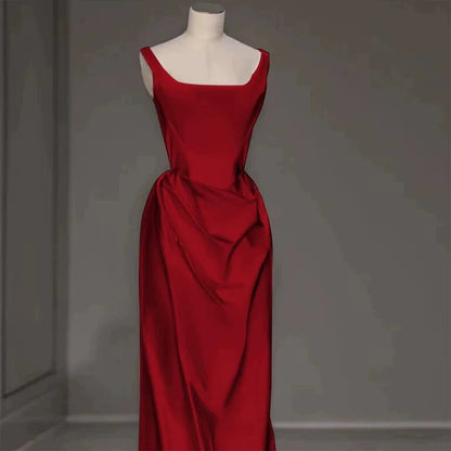 Sexy Meerjungfrau Quadratischer Ausschnitt Rotes Satin Bodenlanges Ballkleid P2402