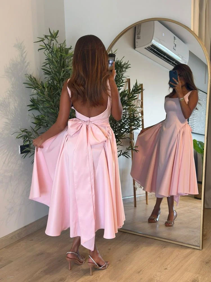 Süßes A-Linien-Träger-Ballkleid aus rosa Satin in Teelänge mit Schleife P2416