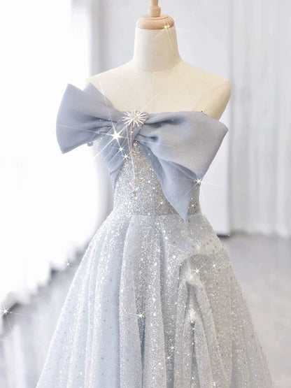 Robes de bal longues en tulle bleu ciel clair sans bretelles trapèze vintage P2467