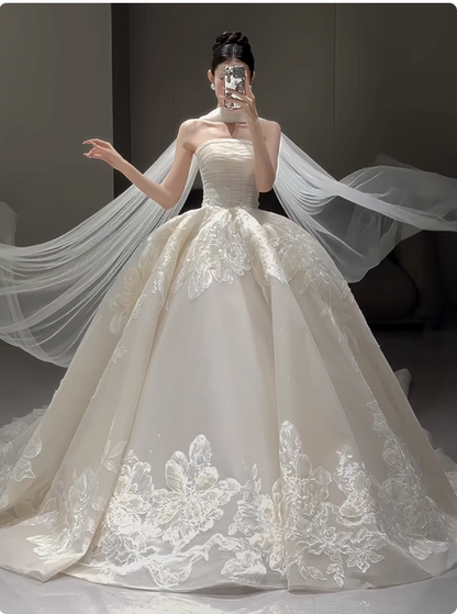Haut tube blanc style français brodé simple robe de mariée légère P2492