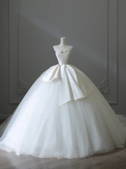 Mädchenhaft Verspieltes Schleifen-A-Linien-Brautkleid aus Tüll und Satin, bodenlang P2534