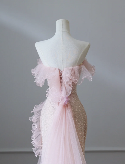 Elegantes pinkfarbenes Meerjungfrauen-Abendkleid mit einer Schulter und Perlen P2549