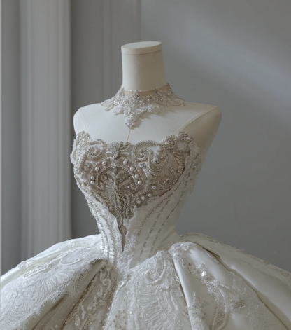 Französisches Hof Retro Luxus Tube Top glänzendes Tüll bodenlanges Hochzeitskleid P2578
