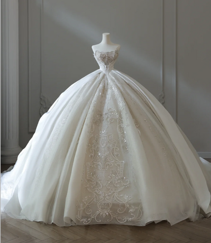 Französisches Hof Retro Luxus Tube Top glänzendes Tüll bodenlanges Hochzeitskleid P2578