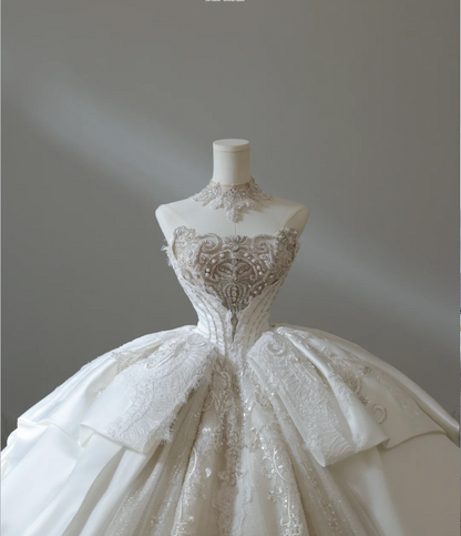 Französisches Hof Retro Luxus Tube Top glänzendes Tüll bodenlanges Hochzeitskleid P2578