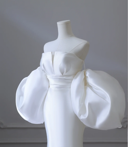 Robe de mariée sirène simple en satin chic à manches bouffantes P2582