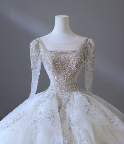 Elegantes, glitzerndes, quadratischer Ausschnitt, lange Ärmel, Tüll, bodenlang Hochzeitskleid P2587