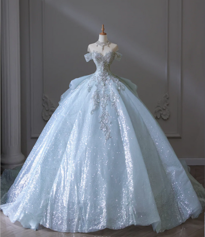 Robe de mariée longue en tulle, bleu rêveur, à épaules dénudées, à paillettes brillantes et strass P2588