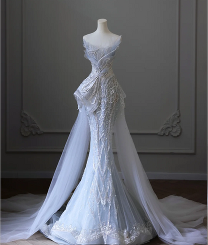 Robe de mariée sirène en tulle bleu luxe à sequins et perles avec traîne P2592