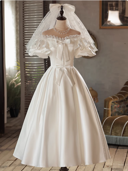vintage puff sleeve wedding dress 80s Satin Puffy size brides seeking timeless elegance Vintage Square Neck Gathered Long-sleeve