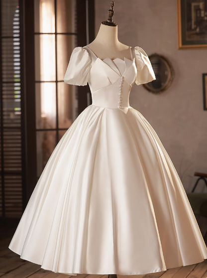 Französisches weißes Satin-Brautkleid mit kurzen Ärmeln, Tee-Länge und A-Linie P2629