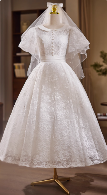 Vintage Weißes Kurzarm-Spitzen-Tee-Langes A-Linien-Hochzeitskleid P2632