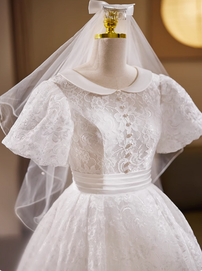 Vintage Weißes Kurzarm-Spitzen-Tee-Langes A-Linien-Hochzeitskleid P2632