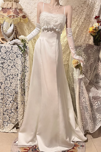 Vintage trägerloses Satin-Brautkleid mit 3D-Blumen, bodenlang P2656
