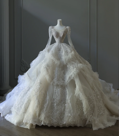 Robe de mariée vintage française col rond manches longues à sequins longueur ras du sol P2568