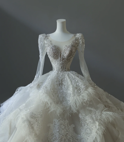 Robe de mariée vintage française col rond manches longues à sequins longueur ras du sol P2568