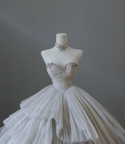 Glitzernde Galaxie Sweetheart-Ausschnitt Mehrlagiges Tüll A-Linie Bodenlanges Brautkleid P2570
