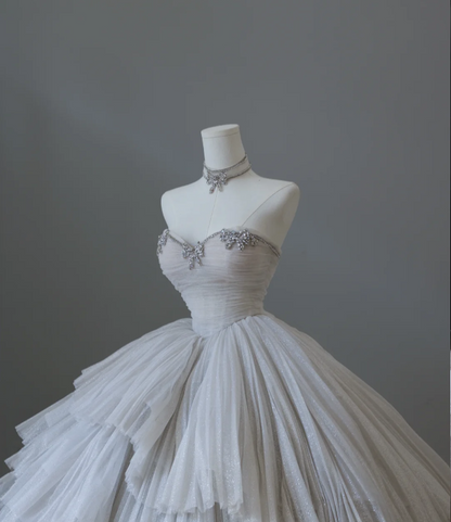 Glitzernde Galaxie Sweetheart-Ausschnitt Mehrlagiges Tüll A-Linie Bodenlanges Brautkleid P2570