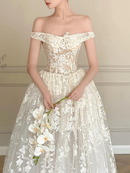 French one-shoulder white lace floor-length wedding dress P2674