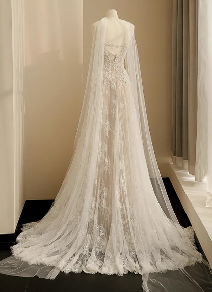 Flowing Lace Sweetheart Neckline A-Line Tulle Wedding Dress P2699