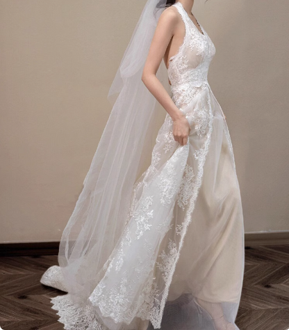 Französisches Retro-Spitzen-Neckholder-Off-Shoulder bodenlanges A-Linien-Hochzeitskleid P2706