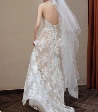 Französisches Retro-Spitzen-Neckholder-Off-Shoulder bodenlanges A-Linien-Hochzeitskleid P2706