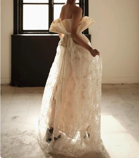 French off-shoulder lace wedding dress with waist P2736