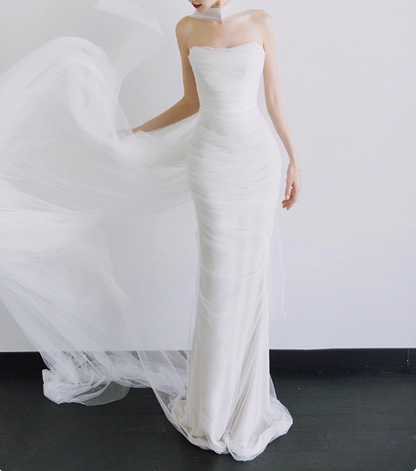 Französisches trägerloses schlichtes Satinkorsett, weißes Meerjungfrauen-Hochzeitskleid P2739
