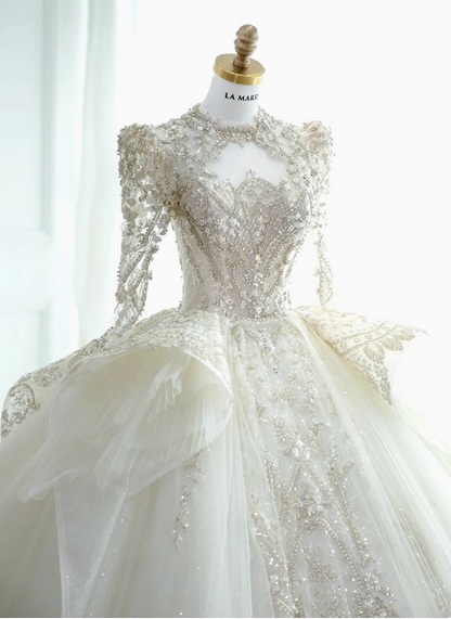 Französischer Stil Langarm Palace Stil weißes, aufwendig perlenbesetztes A-Linien-Brautkleid in Bodenlänge P2763