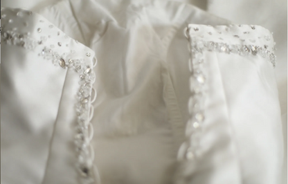 Retro Royal Princess Handbesticktes Schleifen-A-Linien Brautkleid aus Satin, bodenlang, P2808
