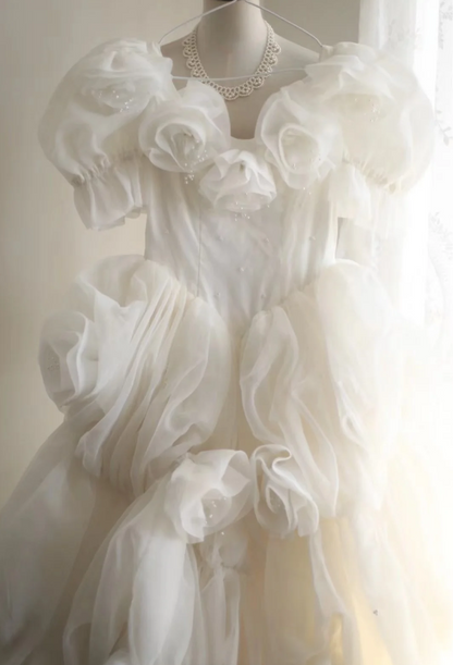 Prinzessin Puffärmel Plissiert Handgemacht Blumen Tüll A-Linie Brautkleid P2819