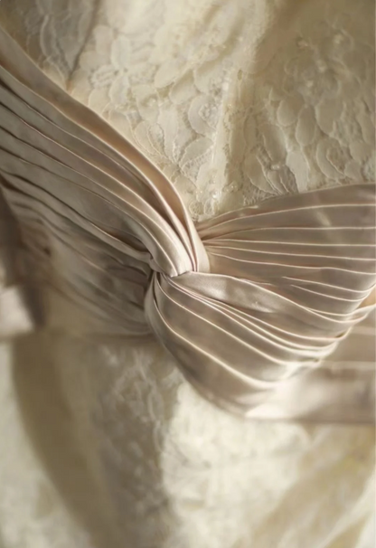 Meerjungfrauen-Hochzeitskleid mit Royal Lace-Taille P2822
