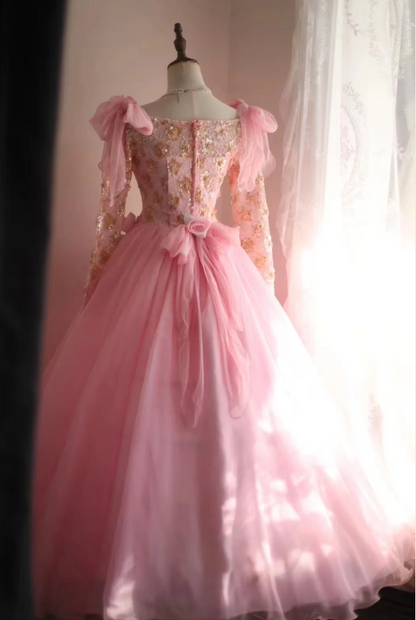 Rosa Vintage A-Linien Brautkleid aus Tüll mit langen Ärmeln, handbestickt, bodenlang P2837