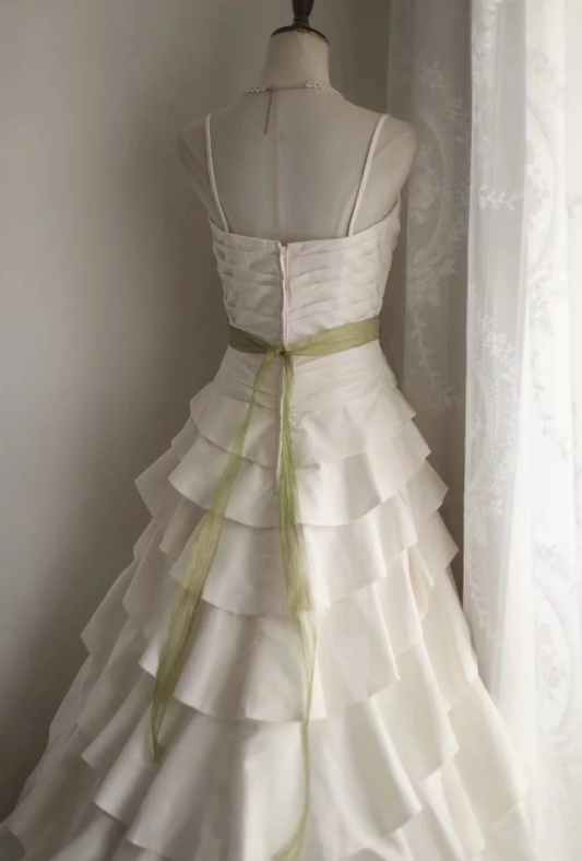 Retro Palace Beaded Skirt Cake Layered Wedding Dress P2844